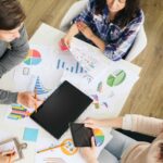 SEO analyzing meeting
